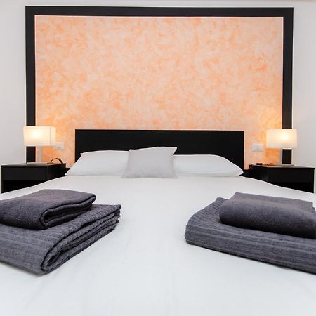 Orange Room Milán Exteriér fotografie